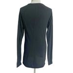 The North Face  Size Medium Long Sleeve T Shirt Base Layer Photo 2