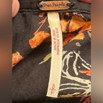 Free People  Sweet Escape Black Tropical Floral Smocked Cropped Top Small EUC Photo 5