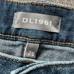 DL1961  Karlie Boyfriend Mini Short Size 26 Photo 3