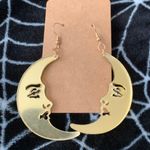 SheIn Moon Earrings Photo 0