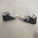 ShuShop Black and Silver High Photo 2