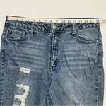 Tinseltown  Hi Rise The Mom Jean Distressed Light Wash Raw Hem Jeans Size 13 Photo 10