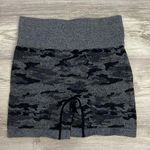 Black & Gray Camouflage Print High Waist Biker Shorts Size Small Photo 0