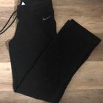 Nike Black Yoga Pants Photo 0