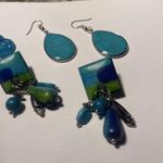 Lot Of 4 Women’s Blue Costume Earrings Pierced Dangle Drop Photo 3