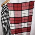 Talbots  Reversible‎ Scarf Red Black Plaid and Houndstooth 74 x 22 Soft Fringe Photo 4