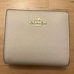 Coach NWOT Snap Wallet Leather Cream Gold MSRP $178 With A Key Ring Photo 0