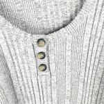 AERO Gray Scoop Neck Long Sleeves Ribbed Knit Button Accents Top Size XL Photo 5