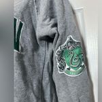 Universal Studios Gray Harry Potter Slytherin Crewneck Snake Wizard Sweatshirt Photo 5