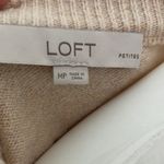 Loft  Cream Ivory Crewneck Sweater Women's Petite MEDIUM M Dog Photo 3