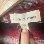 Cloth & Stone Blouse Womens Medium Red Plaid Button Split Back Buffalo Check Photo 2