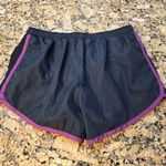 Alo Yoga Women's Black And‎ Purple Running Shorts Lined Sz S Photo 5
