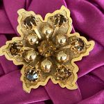 Vintage Gold Costume Rhinestone Brooch Photo 4