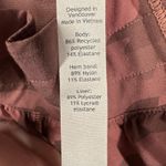 Lululemon Hotty Hot Shorts Womens 2 Tall Red Camo Lined Zip Pocket Zip Pocket Photo 6