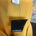 Avenue NWT  size 26/28 yellow blouse with cut out sleeve Photo 11