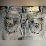 Shyanne  Flare/ Bellbottoms Jeans. Size 30 Regular. Photo 7