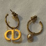 Christian Dior Dior PETIT CD EARRINGS Pink-Finish Metal with Pink Resin Pearl and Pink Crystals Photo 6