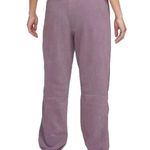 Nike Therma-Fit One Women’s Loose Fleece Jogger Pants Photo 1