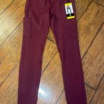 Spyder  Women's Burgundy Leggings size small NWT 27 inch inseam Photo 0