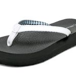 Dream Paris NWOT DREAM PAIRS Women’s Size:9 White flip flops Arch support. Photo 2
