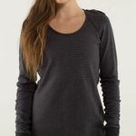 Lululemon  Women's L Grey Stripe REVERSIBLE Open Your Heart Long Sleeve Photo 0