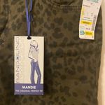 Bandolino New NWT  Mandie Cheetah Print Brown Combo 4-Pocket Jeans Size 30‎ Waist Photo 1