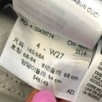 Levi's Levi’s Classic Capri Mid Rise Jeans Photo 5