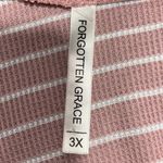 Forgotten Grace  plus sized Blouse Photo 3