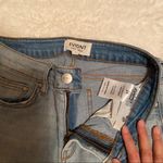 Evidnt  Light Wash Blue Fringe Hems Jeans Size 26 Photo 4