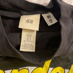 H&M  Wonder Woman Graphic Tee Comic Book Hero Y2K M Photo 2