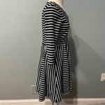 Gabby Skye Black & White Stripes V Neck 3/4 Sleeve Flare Skirt Dress Size 4 Photo 3