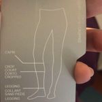 Under Armour NWT Favorite Midrise Graphic Capri Leggings, Large Photo 7