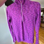 Athleta XS quarter zip pullover top athletic wear with thumb holes Photo 4