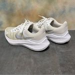 Nike Zoom Winflo 8 CW3421-104 Women's White Metallic Silver Running Shoes Size 8 Photo 6