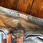 ZARA  Distressed Straight-Leg Jeans • Raw Hem • Light Wash • Size 6 Photo 1