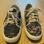 OluKai Pehuea Li Women's low sneaker, Purple, size EU37.5/ US7.5,NWOT DISPLAY Purple Photo 3