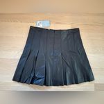 Antonio Melani “Maddie” Pleated Black Leather Mini Skirt, Size 8, NWT Photo 4