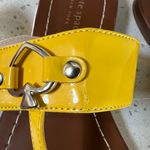 Kate Spade Women's Cece Patent Logo Slip-On T-Strap Sandals Yellow Show NEW Sz 8 Photo 6
