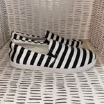 Lands' End Navy Blue & White Canvas Casual Slip On Sneaker Flat Shoes Women 8.5 Photo 3