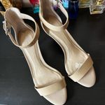 Gianni Bini Gianni‎ Bini Womens Beige High Heels Size 9.5 M Photo 4