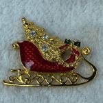 Santa Sleigh Christmas Tree Wreath Holiday Pin Brooch Gold Red Clear Colors Photo 6