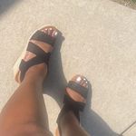 a.n.a  sandals woman’s wedge hook and loop shoe New Sz 10 M Photo 5