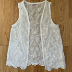 F&F  White Lace Vest Photo 0