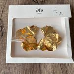 ZARA NWT‼️  SS24 GOLDEN PETAL EARRINGS 4736/236 Photo 1