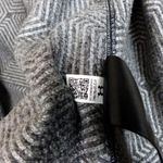 Under Armour  Jacket Women M Black Gray ColdGear Fleece Infrared Loose Fit Hooded Photo 14