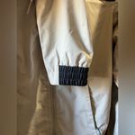 The North Face Women’s  XS Windbreaker Photo 7