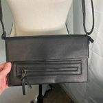 Pretty‎ Persuasions Black Cross Body Bag Photo 1