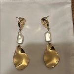 Kenneth Jay Lane Hammered gold Photo 1