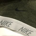 Nike  Classic Medium Support Sports Bra  Photo 3