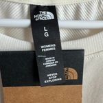 The North Face NWT  Gardenia White Heather Dawndream Short Sleeve Shirt Photo 5